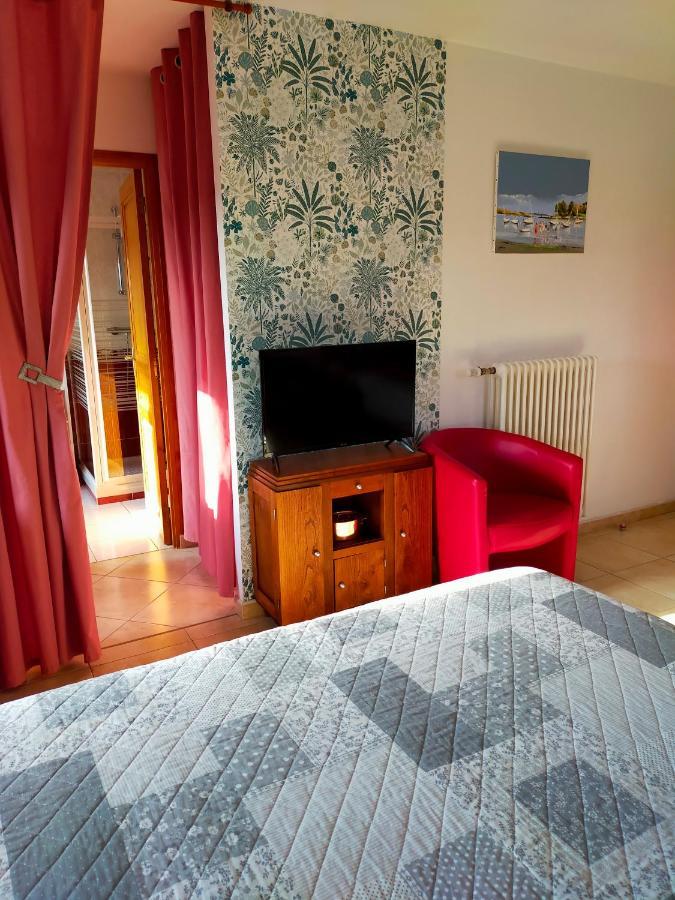Petit Chatelet Bis Hirel Екстериор снимка