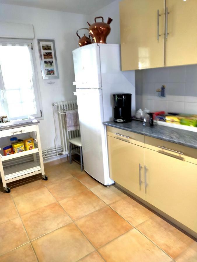 Petit Chatelet Bis Hirel Екстериор снимка
