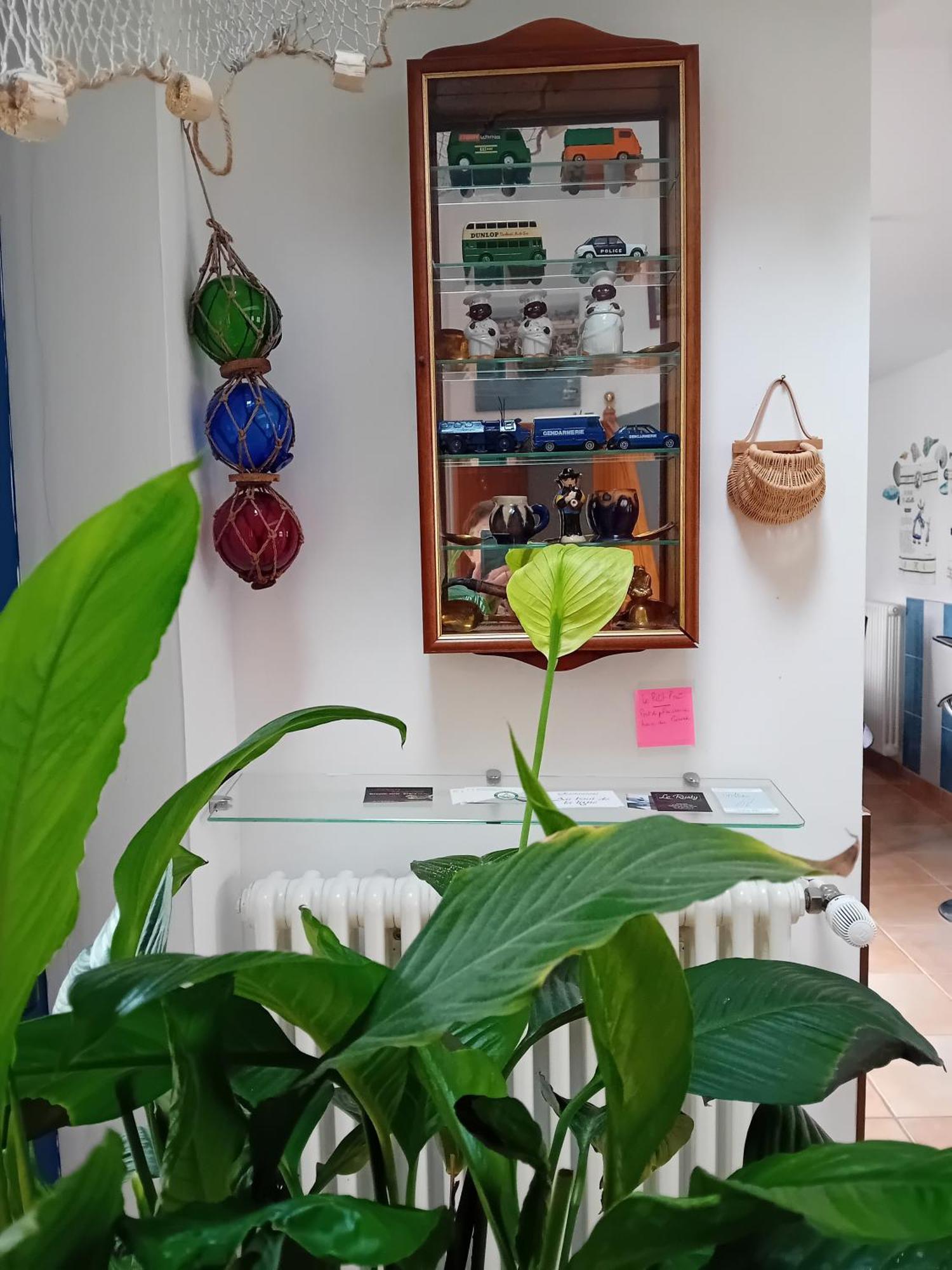 Petit Chatelet Bis Hirel Екстериор снимка